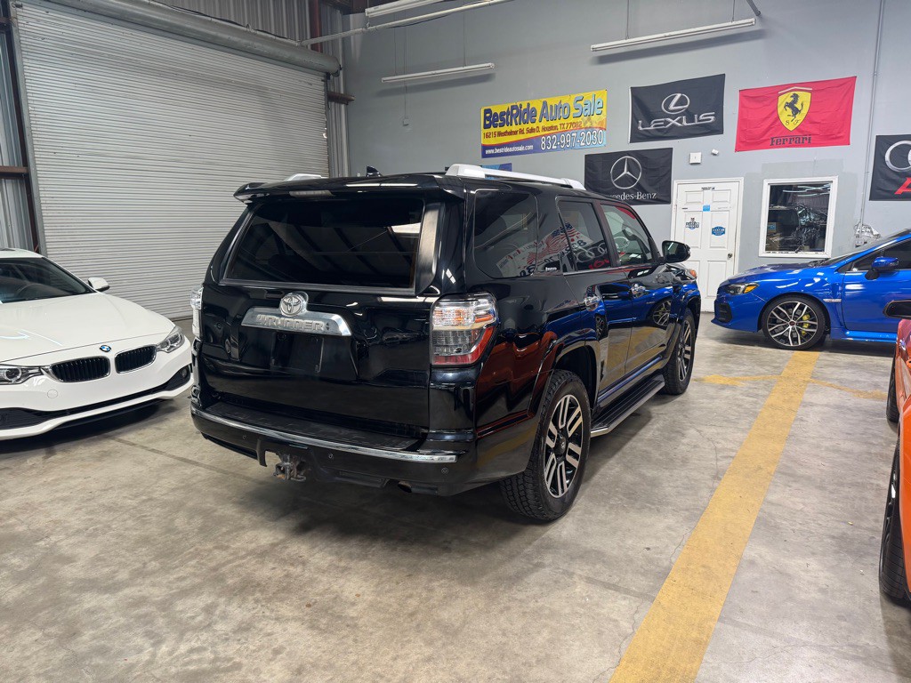 2016 Toyota 4Runner Image 12
