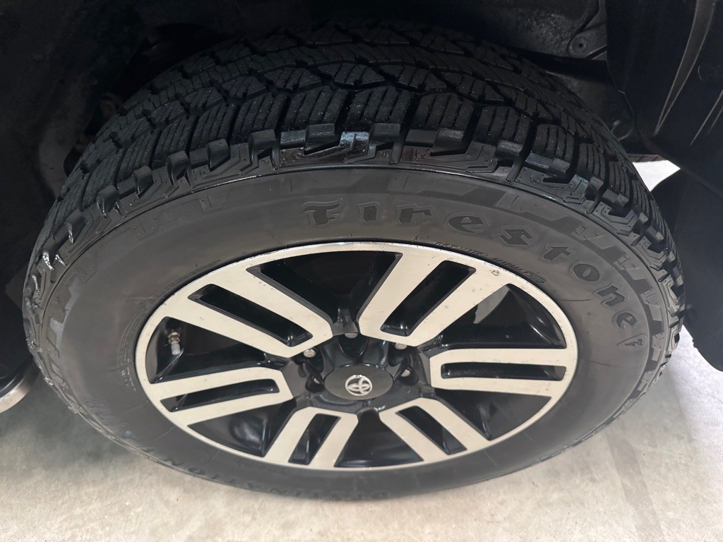 2016 Toyota 4Runner Image 49