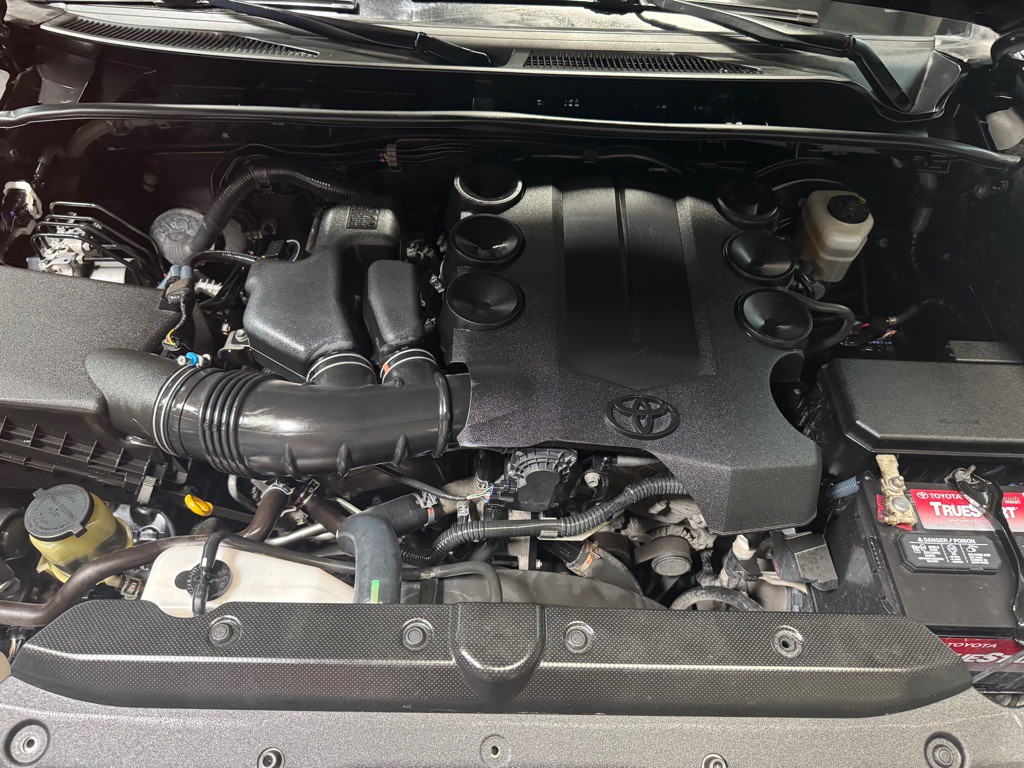 2016 Toyota 4Runner Image 50