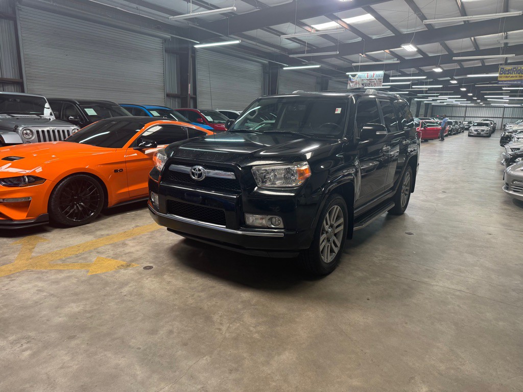 2013 Toyota 4Runner Image 3