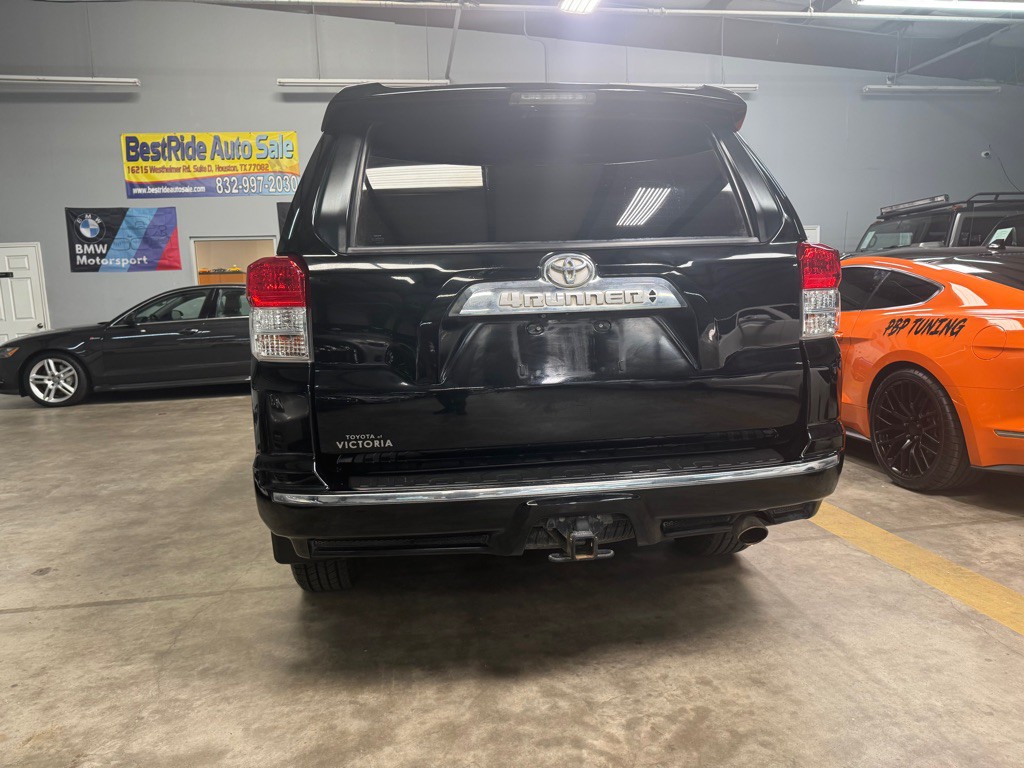 2013 Toyota 4Runner Image 10
