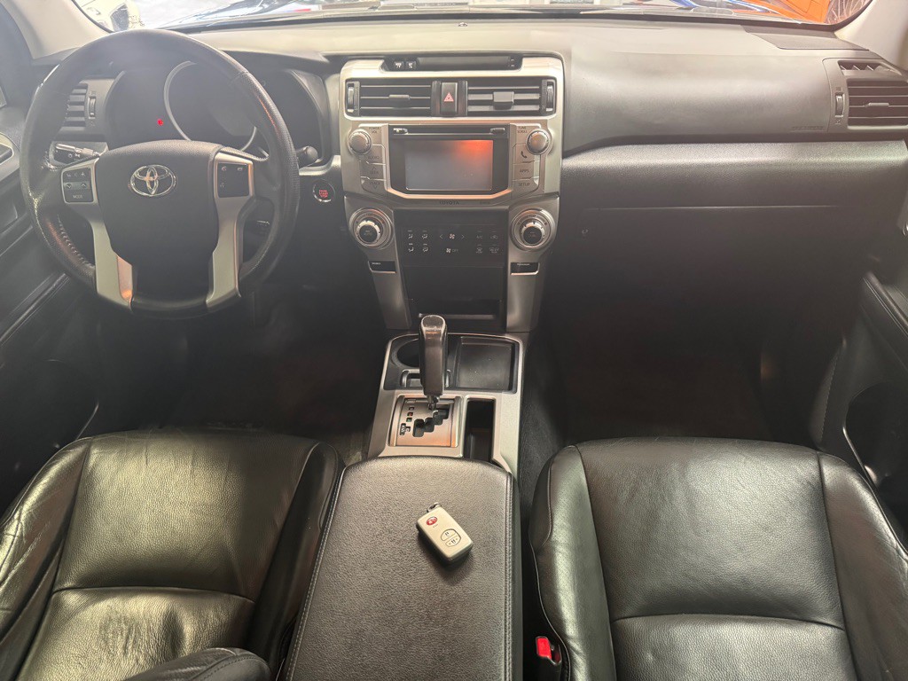 2013 Toyota 4Runner Image 31