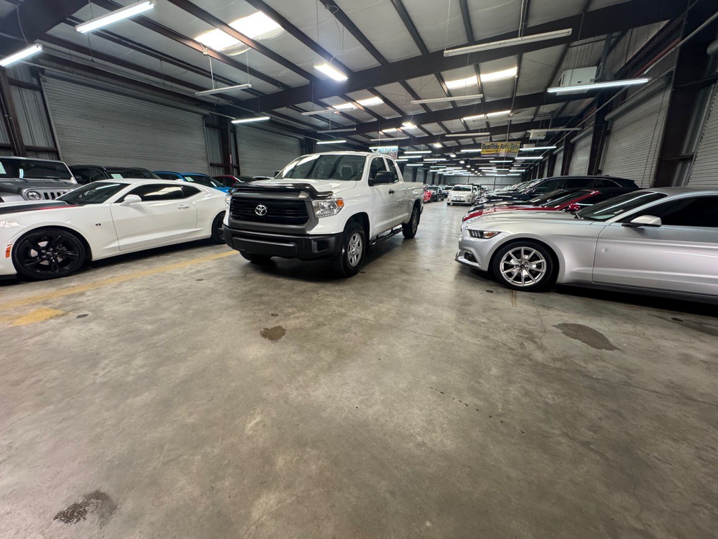 2015 Toyota Tundra Image 7