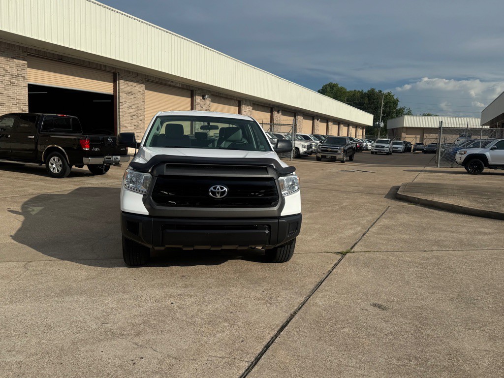 2015 Toyota Tundra Image 12