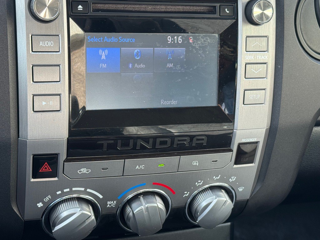 2015 Toyota Tundra Image 30