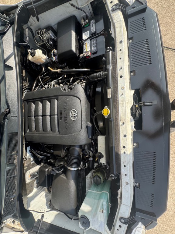 2015 Toyota Tundra Image 32