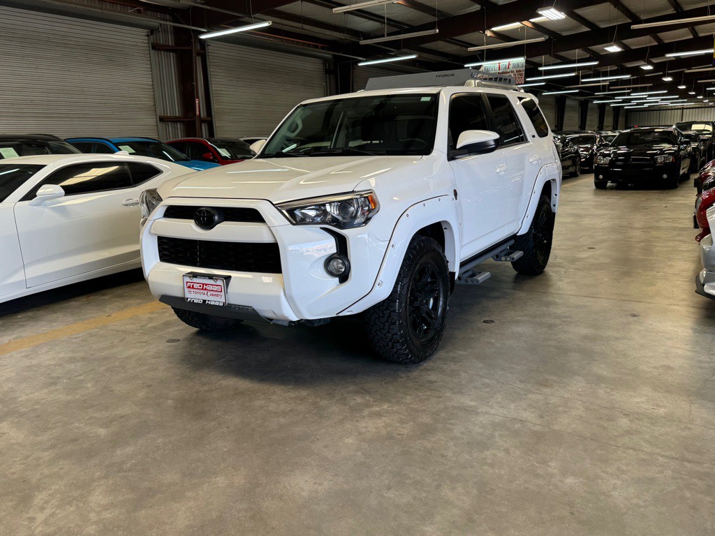 2017 Toyota 4Runner Image 4