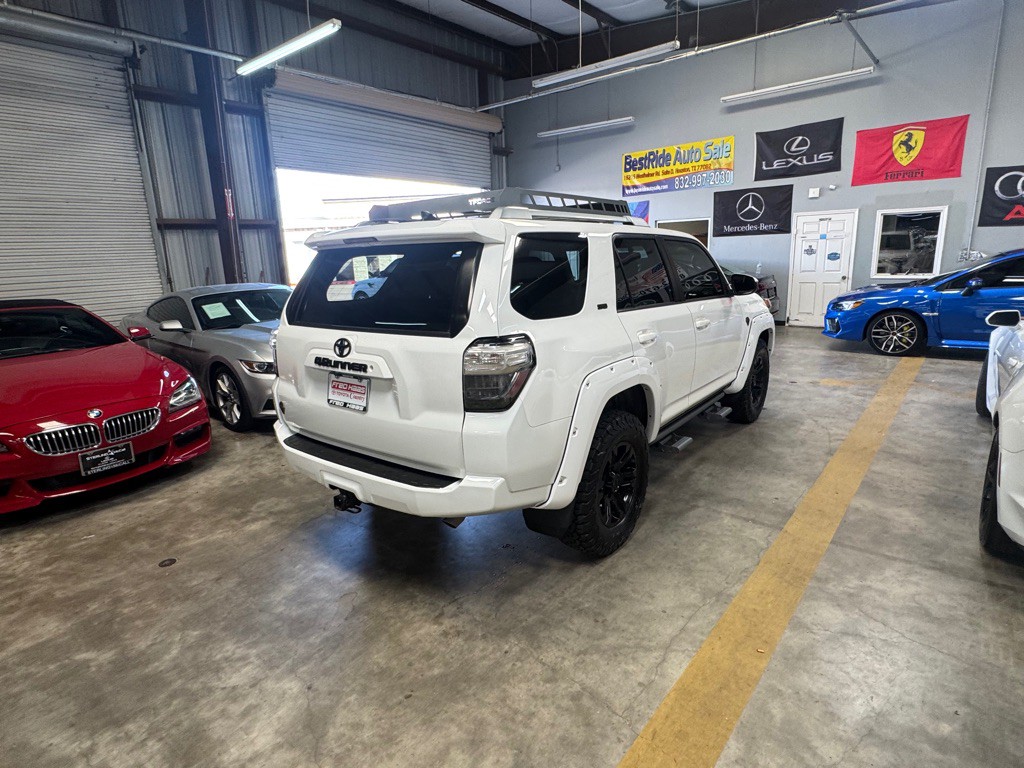 2017 Toyota 4Runner Image 7