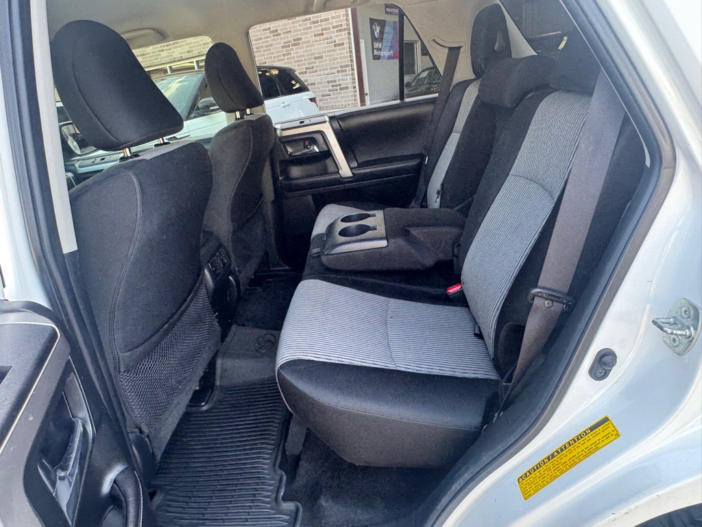 2017 Toyota 4Runner Image 37