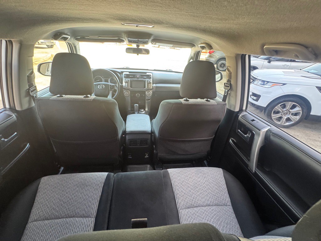 2017 Toyota 4Runner Image 43