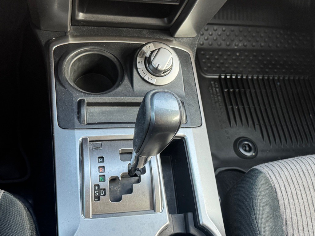 2017 Toyota 4Runner Image 50