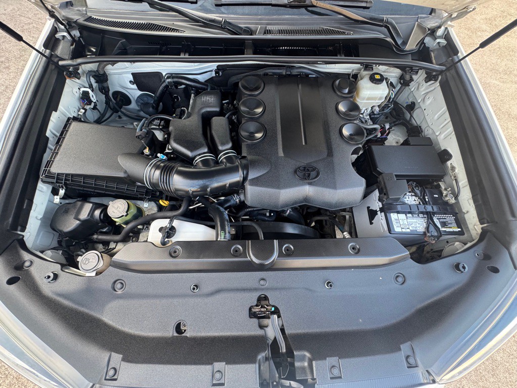 2017 Toyota 4Runner Image 56