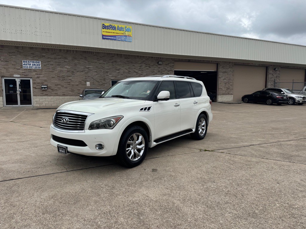 2011 INFINITI QX56 Image 15