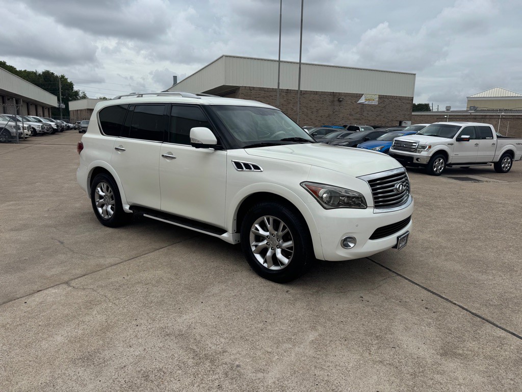 2011 INFINITI QX56 Image 21