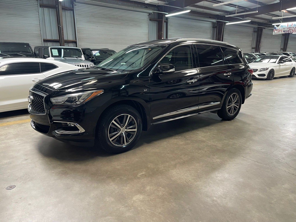 2017 INFINITI QX60 Image 1
