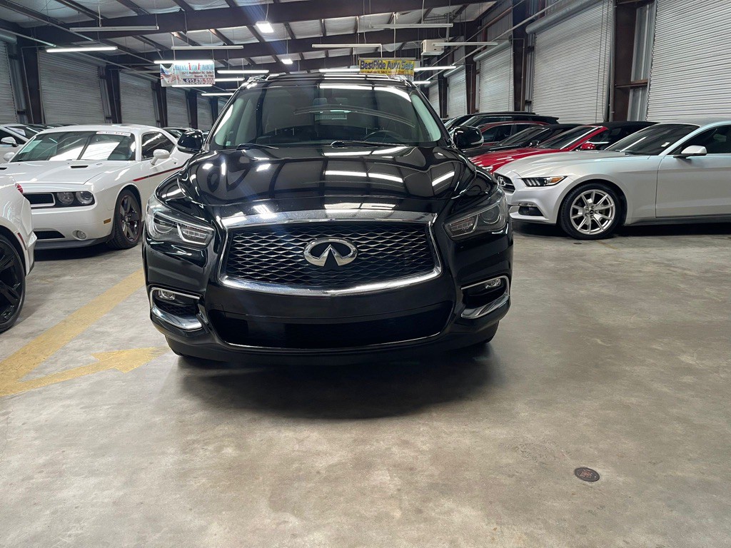 2017 INFINITI QX60 Image 4
