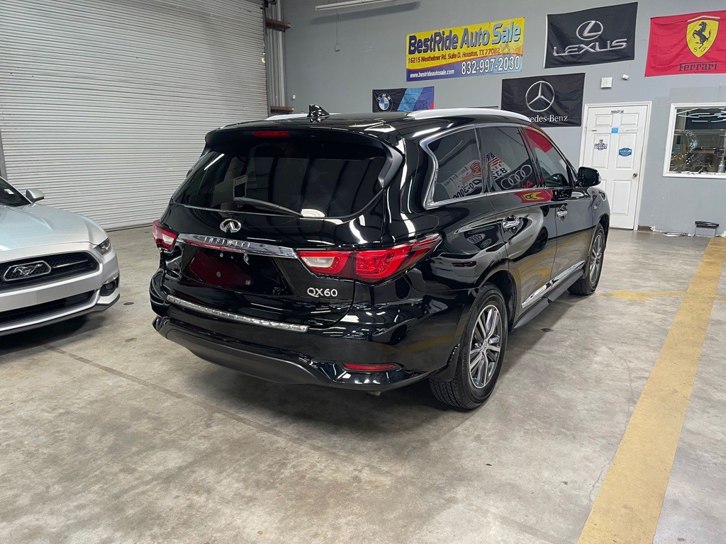 2017 INFINITI QX60 Image 12