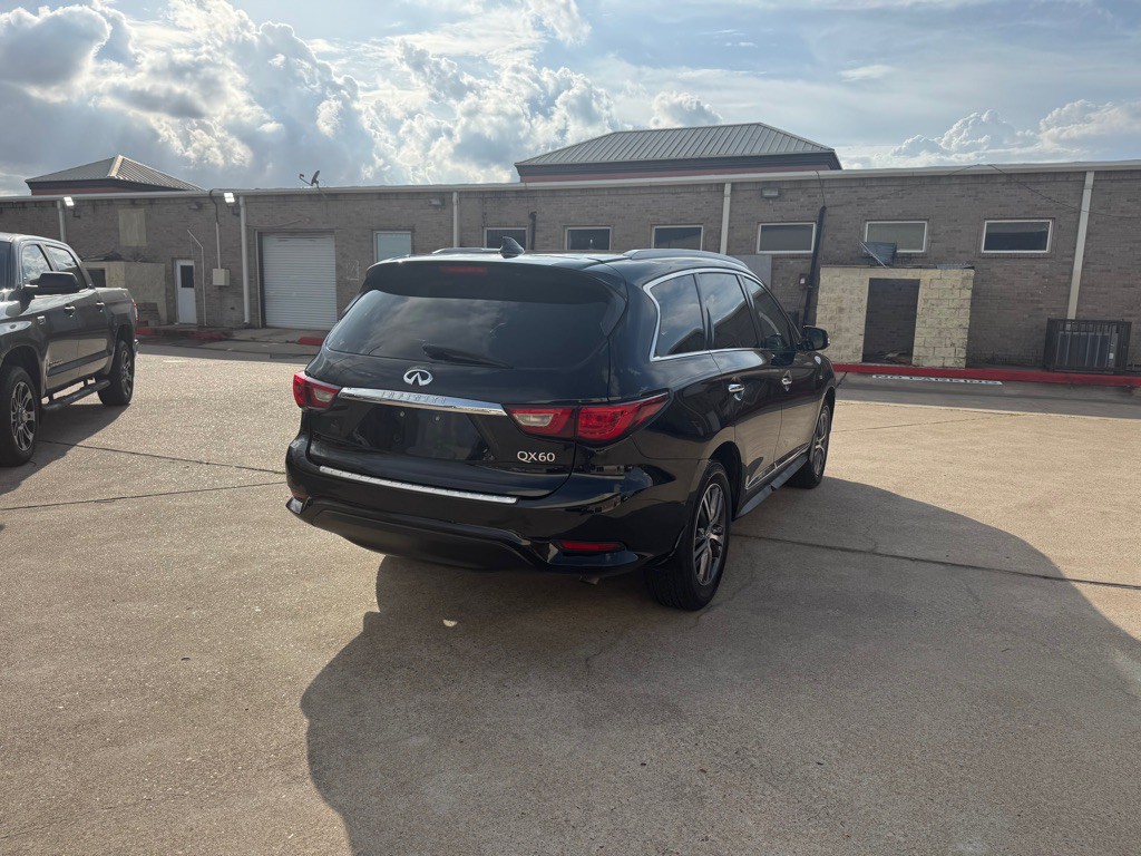 2017 INFINITI QX60 Image 23