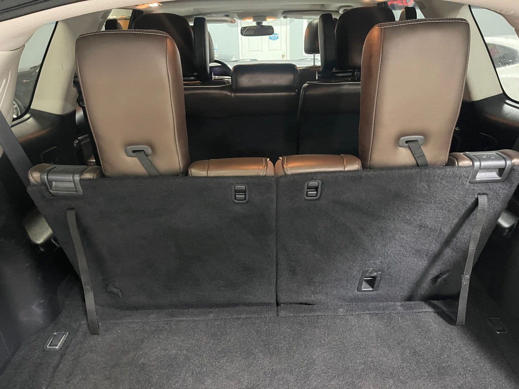 2017 INFINITI QX60 Image 33