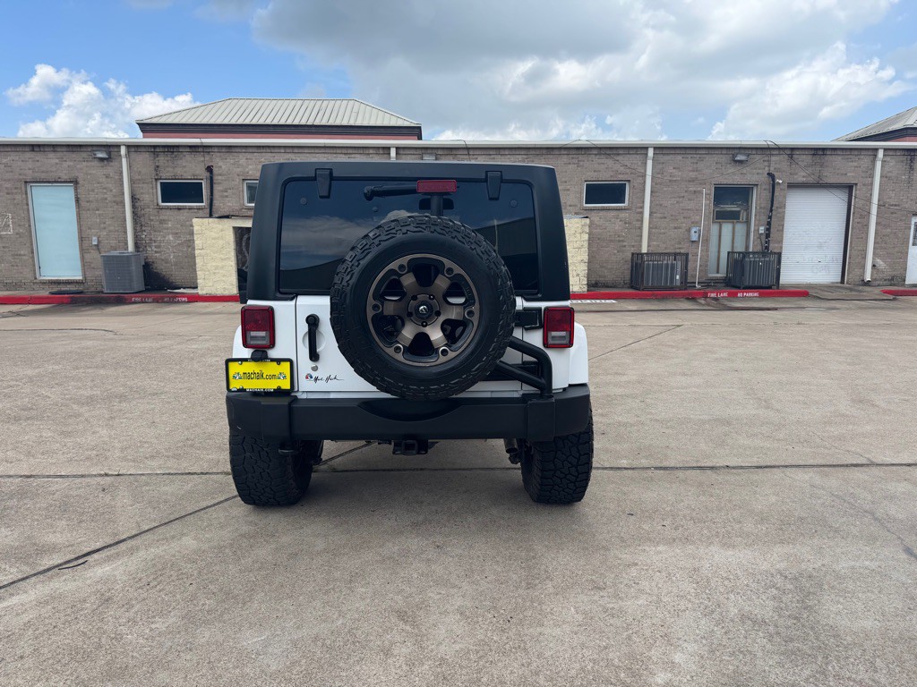 2016 Jeep Wrangler Unlimited Image 24