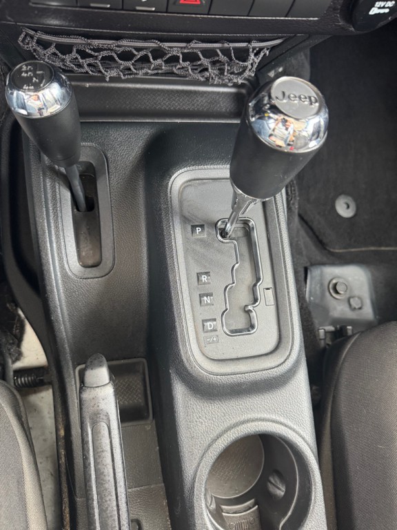 2016 Jeep Wrangler Unlimited Image 37