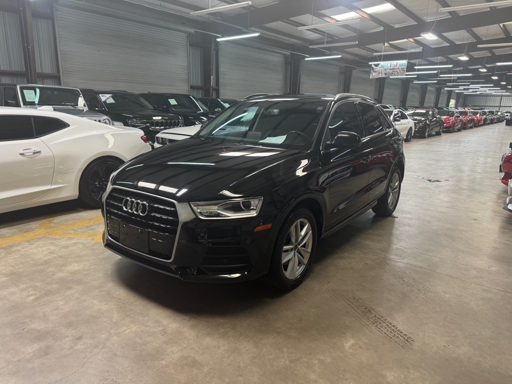 2016 Audi Q3 Image 2