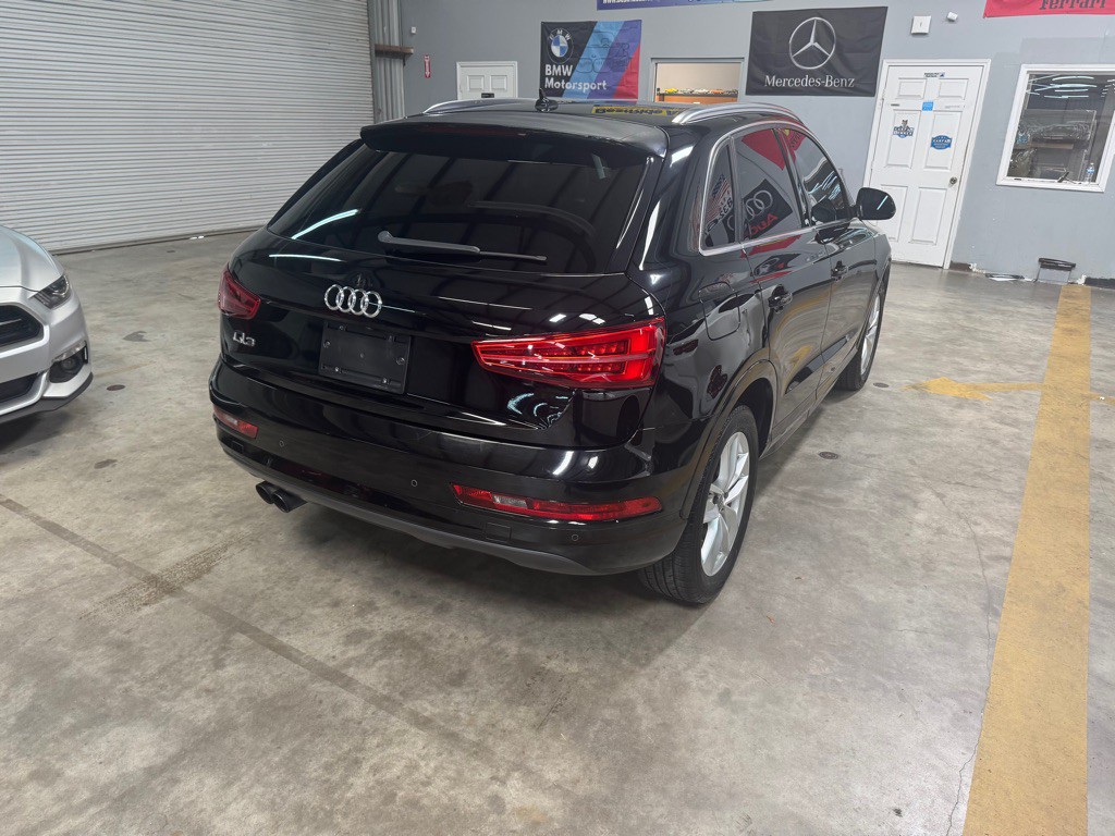 2016 Audi Q3 Image 9