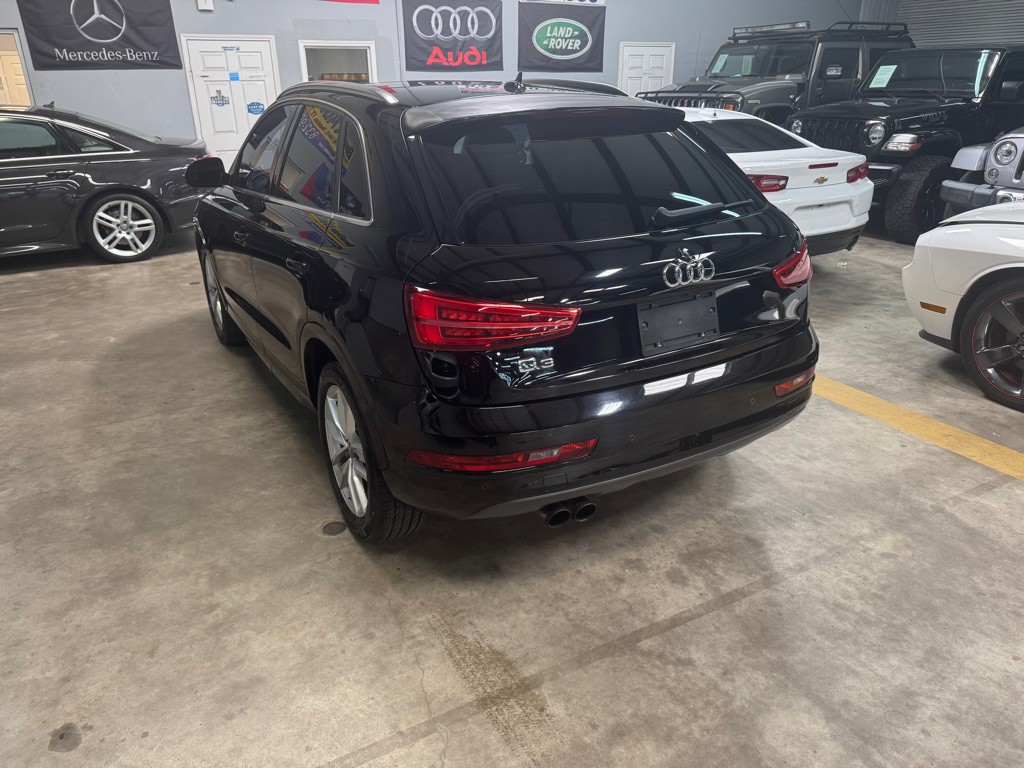 2016 Audi Q3 Image 11