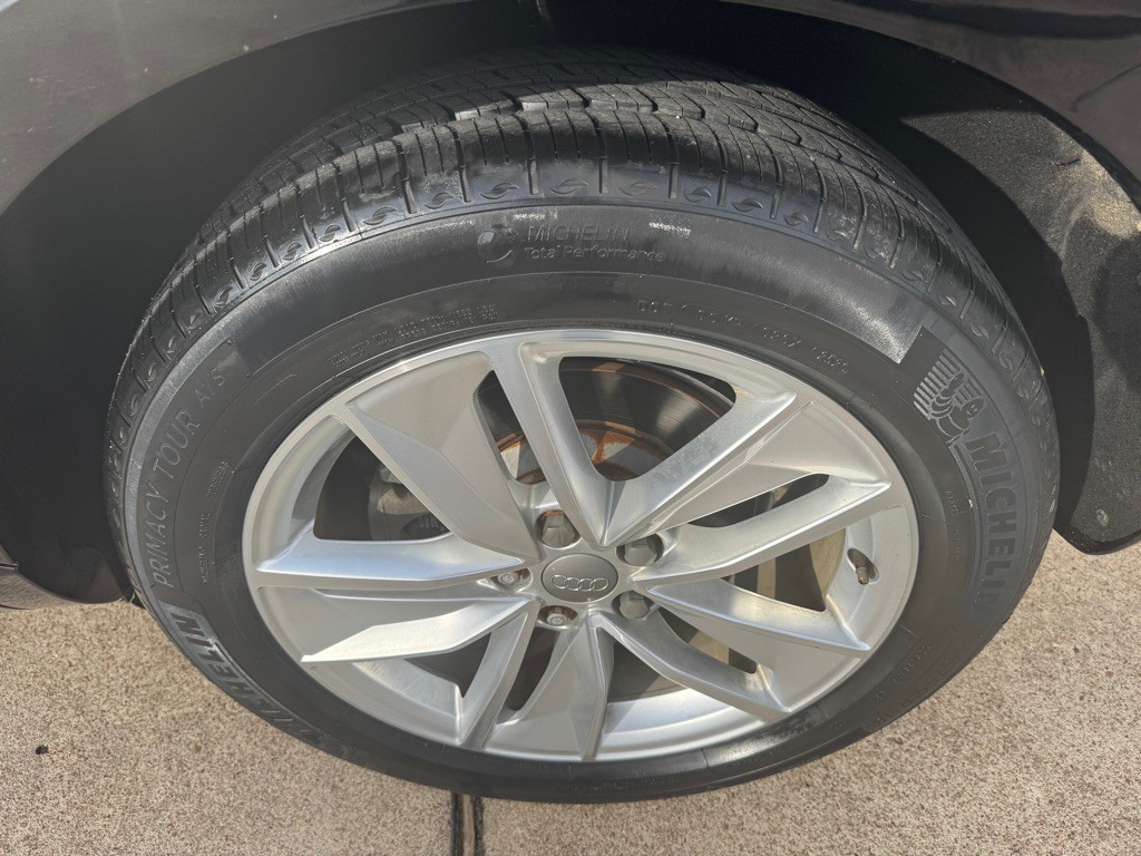 2016 Audi Q3 Image 39