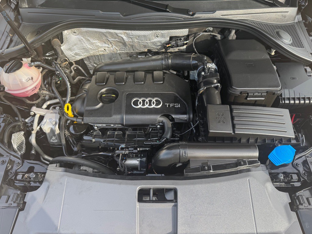 2016 Audi Q3 Image 40
