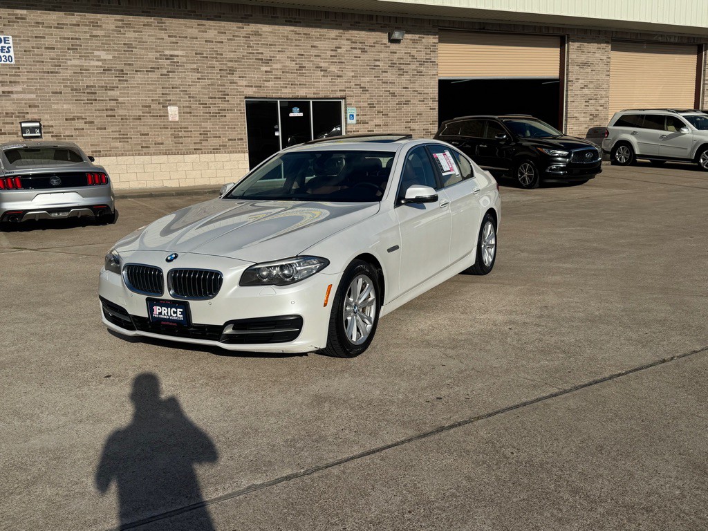 2014 BMW 5 Series Image 11