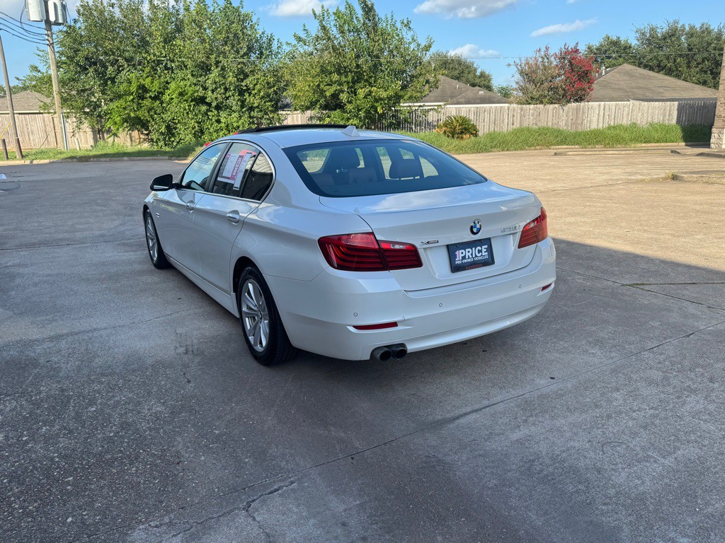 2014 BMW 5 Series Image 22