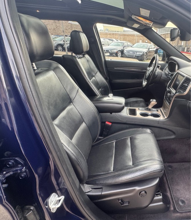 2016 Jeep Grand Cherokee Image 29