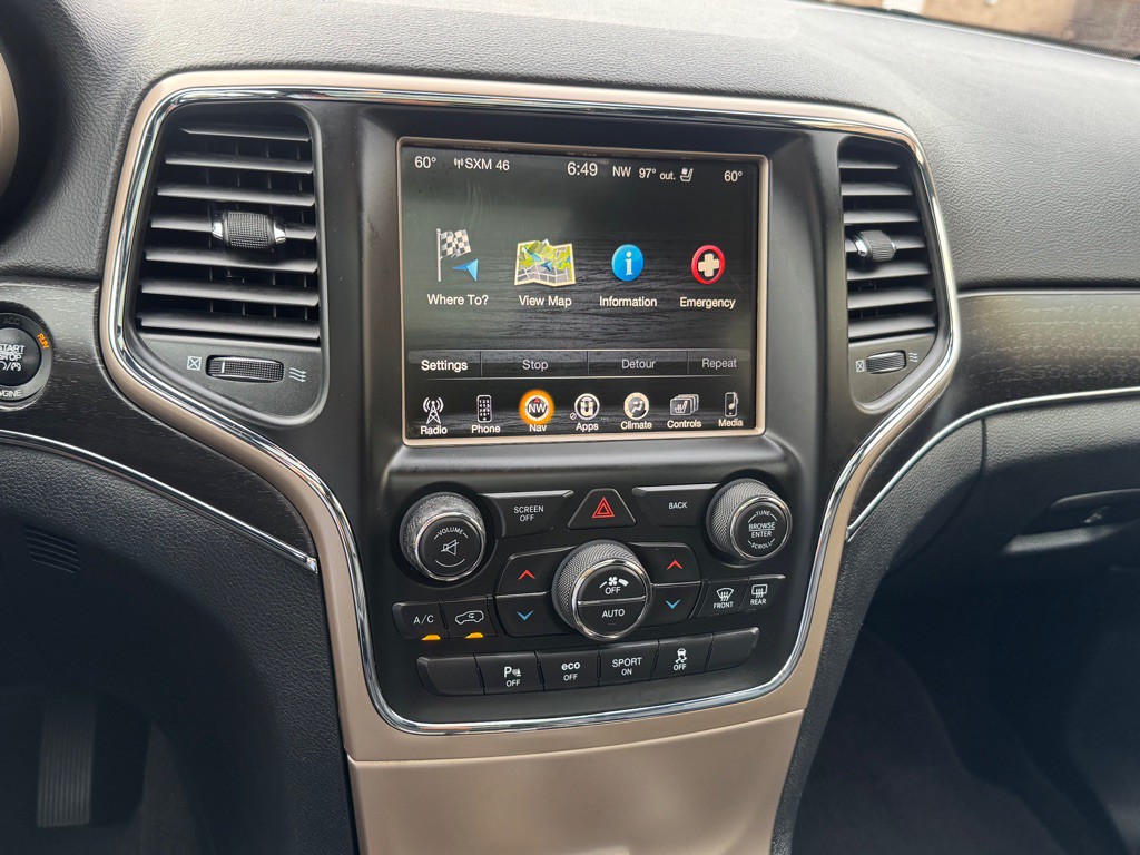 2016 Jeep Grand Cherokee Image 34