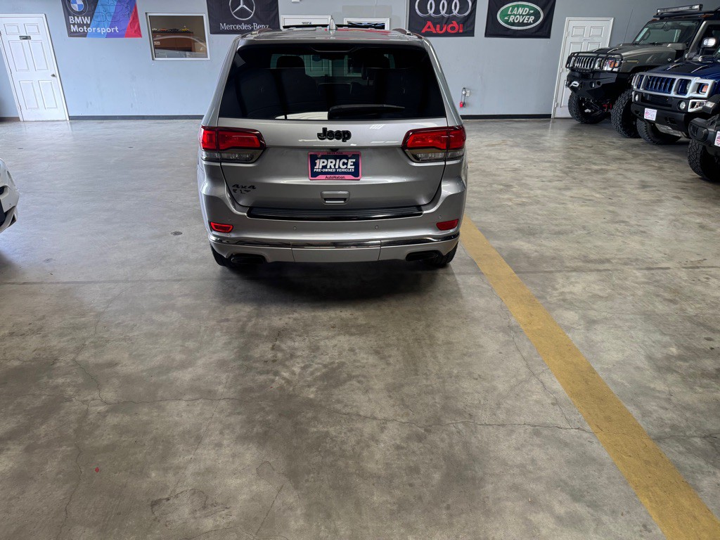 2016 Jeep Grand Cherokee Image 9