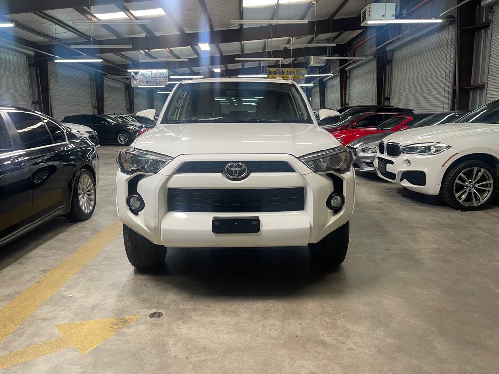 2015 Toyota 4Runner Image 3