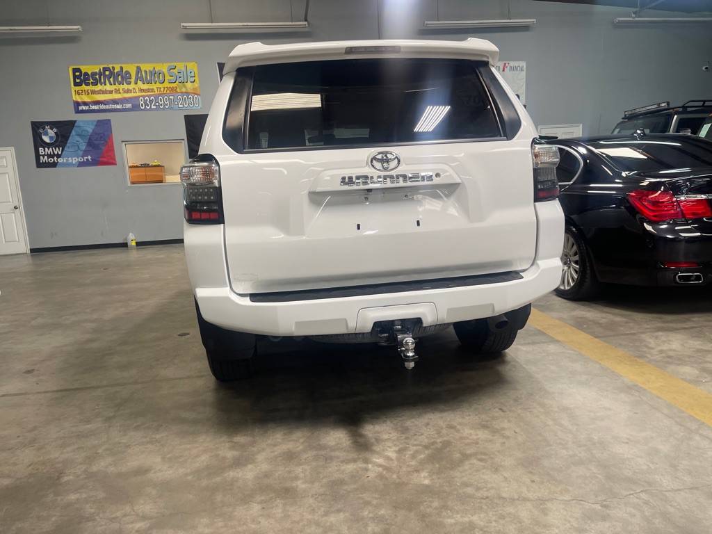 2015 Toyota 4Runner Image 11