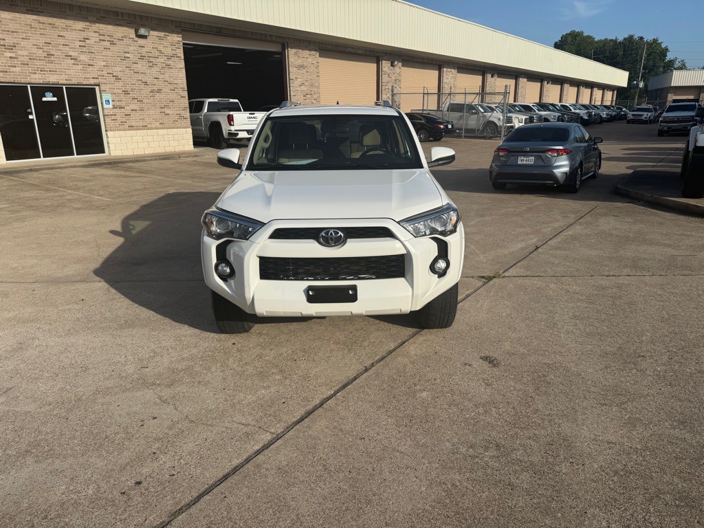 2015 Toyota 4Runner Image 18