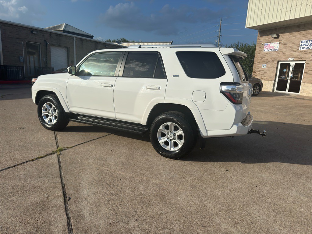 2015 Toyota 4Runner Image 24