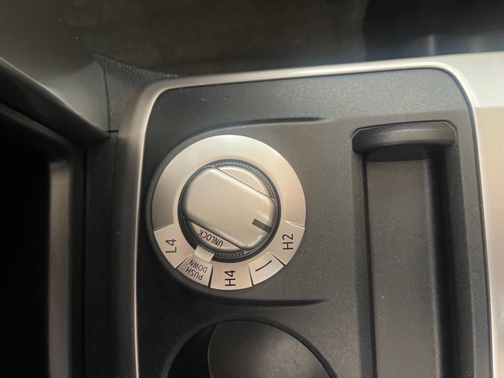 2015 Toyota 4Runner Image 37