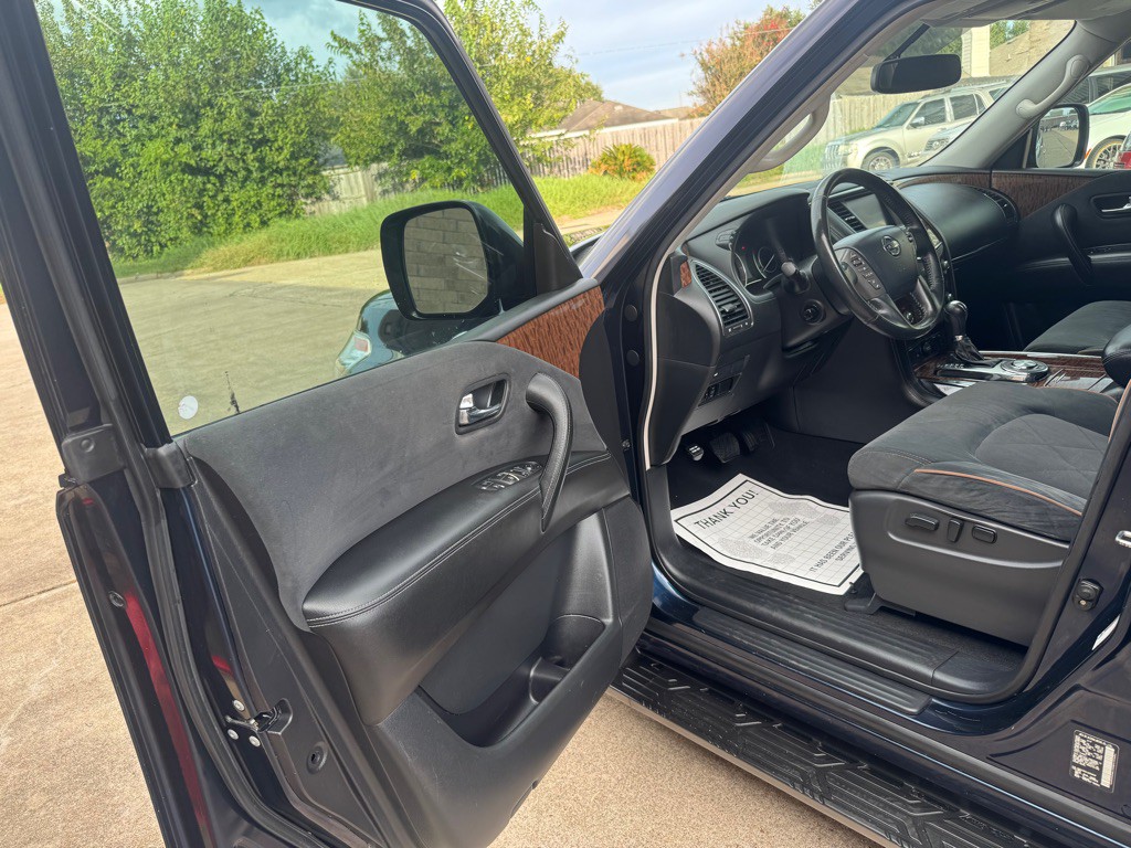 2018 Nissan Armada Image 17