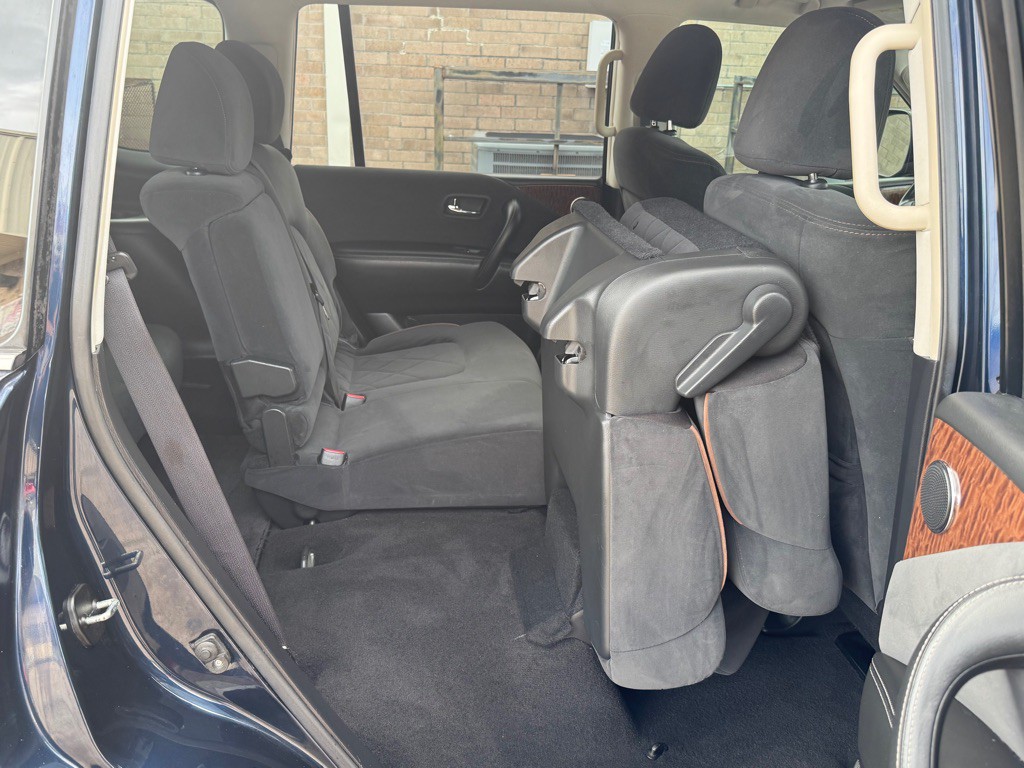 2018 Nissan Armada Image 24