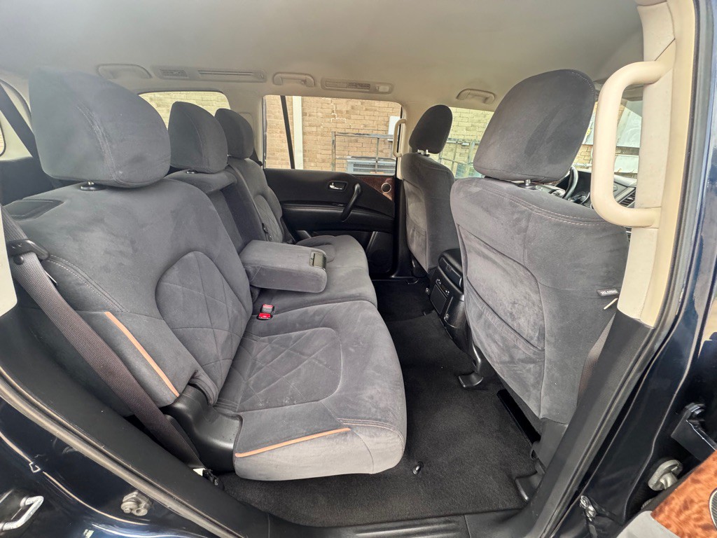 2018 Nissan Armada Image 27