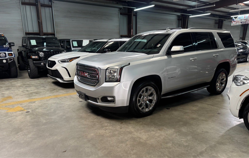 2016 GMC Yukon Image 2