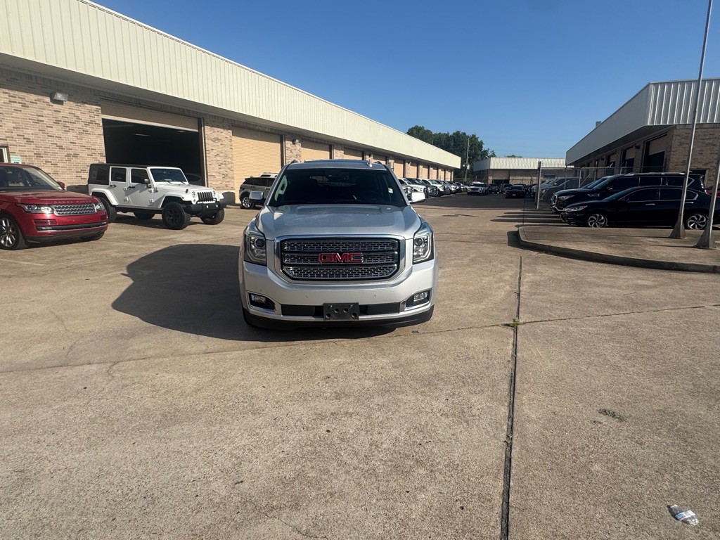 2016 GMC Yukon Image 11