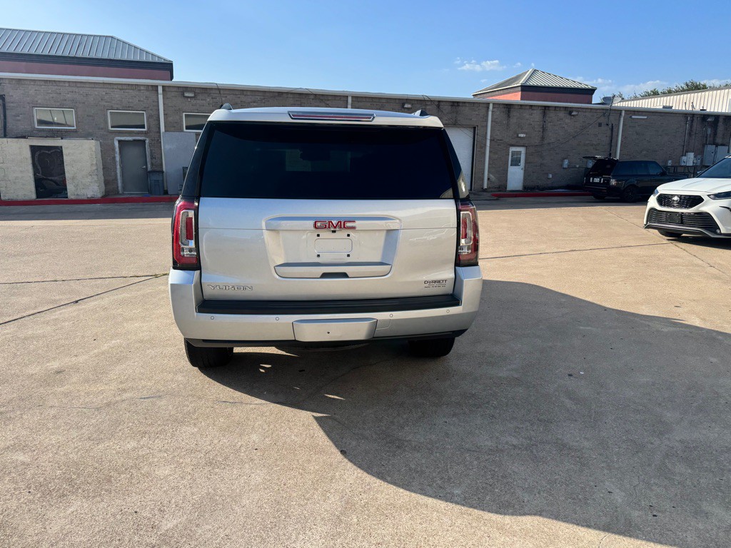 2016 GMC Yukon Image 14