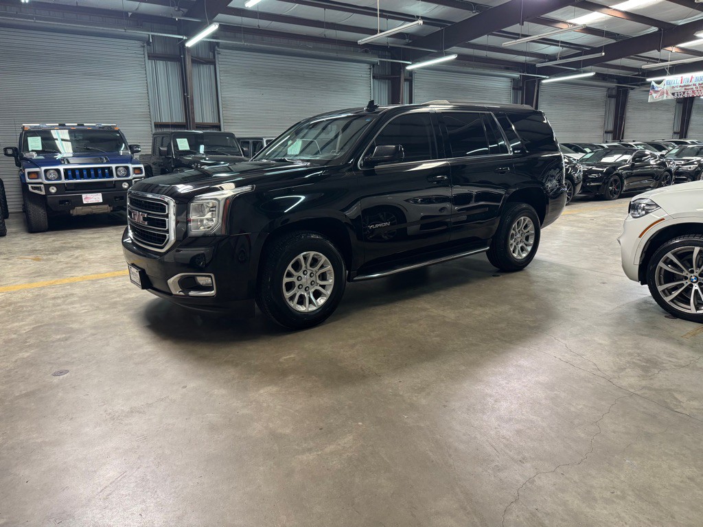 2018 GMC Yukon Image 2