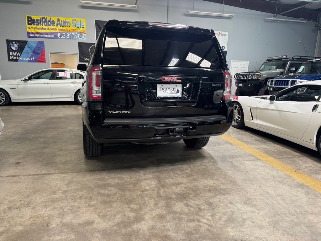 2018 GMC Yukon Image 9