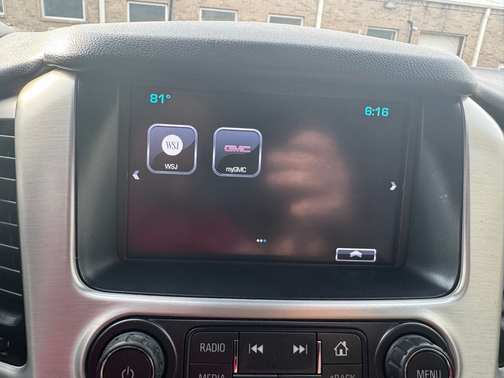 2018 GMC Yukon Image 39