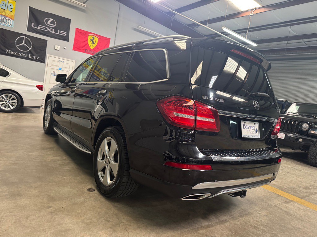 2017 Mercedes-Benz GLS-Class Image 13